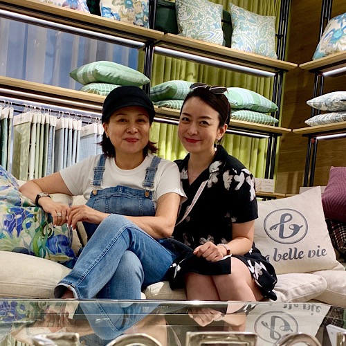 Doris Deng, left, principal of Kentex Mill in Hangzhou, China, and Sonia Tan, F&FI sales rep in Shanghai.