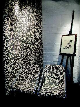 Dedar kept it simple and put a new spin on the jungle trend.