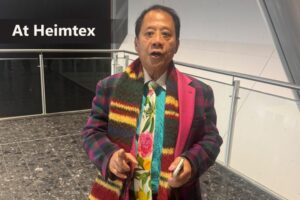 The one and only Jimson Choy, fabric consultant from Hong Kong is also Vice Chairman of Guangdong and China Home Textile Associations and Textile & Garment Chamber of Commerce. He is the President of Choy’s Trading Co., now 50 years old!